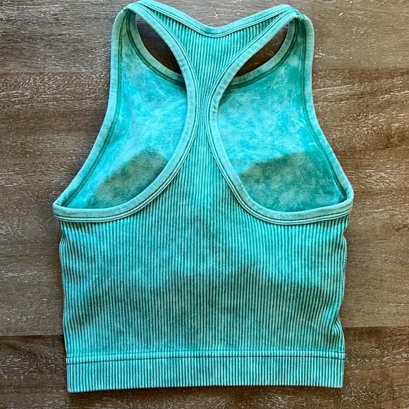 Zenana Padded Ribbed Racer Crop - Picture 4 of 6